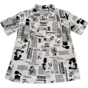 Vintage Women's Black and White Graphic Button Down Shirt